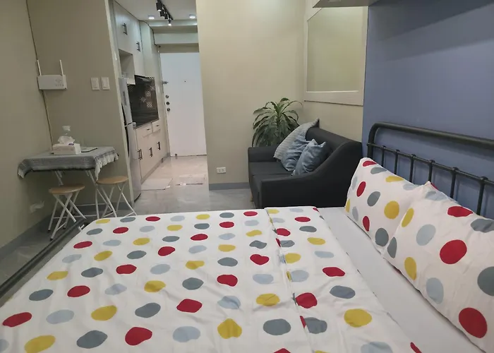 Modern Unit At Victoria Sports Tower Bed & Breakfast Manila